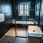 Jaysky Penthouse On Etna Street דירה