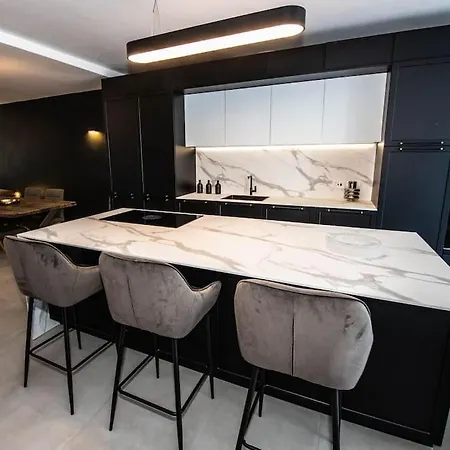 Jaysky Penthouse On Etna Street Mellieha