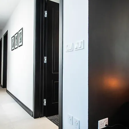 Jaysky Penthouse On Etna Street Apartamento Mellieħa