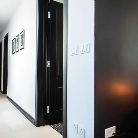 شقة Jaysky Penthouse On Etna Street *
