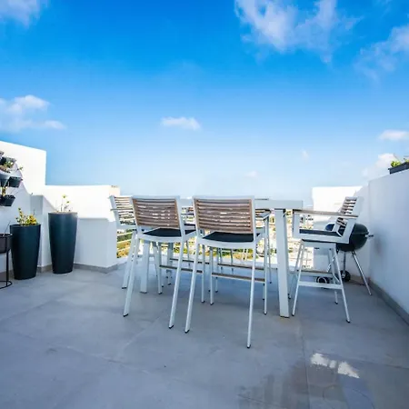 Jaysky Penthouse On Etna Street 公寓 梅利哈